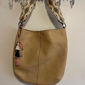 T-shirt & Jeans, Trendy Cream Beaded Purse with tassels